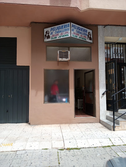 Peluquería Julián Aljim Cáceres 👉 Encuentra tu Barbería en Cáceres