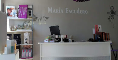 María Escudero Salón de Belleza