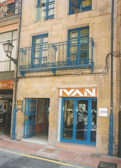 Centros Iván - Academia De Peluquería Y Curso De Estética Oviedo 👉 Encuentra tu Centro De Estética en Oviedo