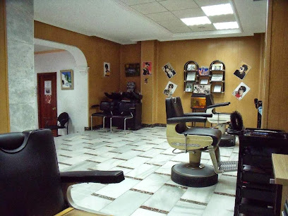Sanchez Torres Peluqueros Rafael Salón De Peluquería Masculina, Barbería Córdoba 👉 Encuentra tu Peluquería en Córdoba